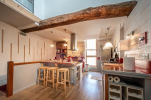 Maisons de vacances Atypical Loft Tournus Macon Chalon : photos des chambres