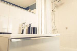 Appartements Le Rose - Centre Ville - Wifi : photos des chambres