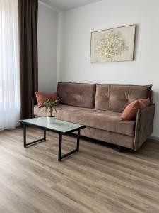 7th floor apartament, free parking