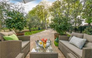 1 Bedroom Stunning Home In Marcana