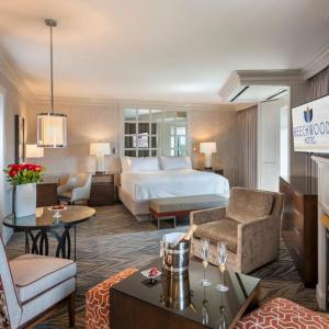 Executive King Suite room in Beechwood Hotel
