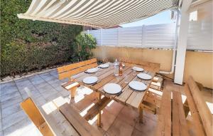 Maisons de vacances 3 Bedroom Gorgeous Home In Portiragnes : photos des chambres