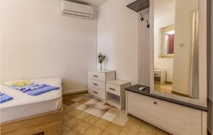 Holiday Home Premantura 02