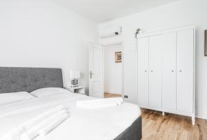 GARDA HOUSE- Pool-Terrace-Nature-Free Parking