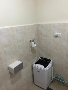 Davao Vacation Hub near Sasa ferry terminal with netflix,Wifi, pool access