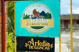Glamping Arkdia. La Utopía