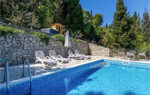 Lovely Home In Blace With Sauna 