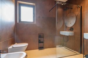 Luxury beachside villa with a pool and a sea view