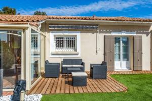 Maisons de vacances House with pool and garden at the doors of Avignon - Welkeys : photos des chambres