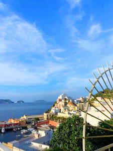 Maridea - Camere con vista al Porto