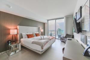 Iconic Ocean View - in this Stunning Condo