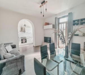 Casa con giardino, La casa di Sophie, Arona