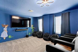 Super 8BR Resort Pool Vacation Home Near Disney