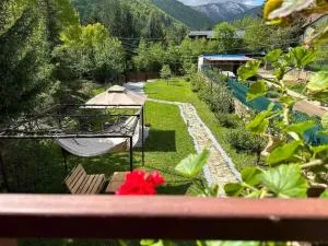 Cosy Mountain Villa in Nizepole - 比托拉