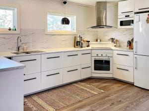 8 person holiday home in Mönsterås-By Traum