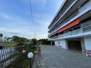 Renas house - Evkarpía