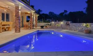 Villa Alara - charming villa with heated swimming pool