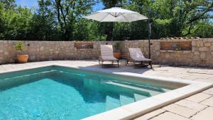 Villa Alara - charming villa with heated swimming pool