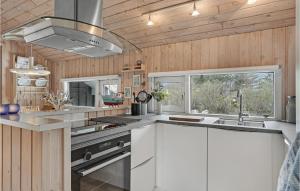 3 Bedroom Amazing Home In Pandrup