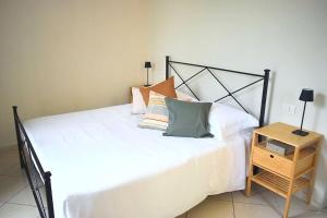 Bebyme - UN ANGOLO DI SOLE