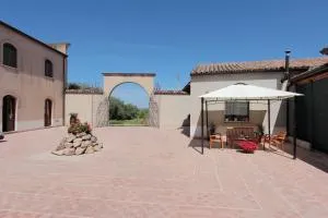 B&B Nuraximannu - 皮希纳斯