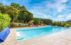 Maisons de vacances Amazing Home In Les Adrets-de-lestre With Outdoor Swimming Pool, Wifi And 5 Bedrooms : photos des chambres