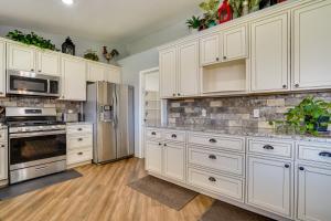 Pet-Friendly Safford Vacation Rental with Pool!