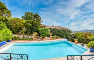 Maisons de vacances Amazing Home In Les Adrets-de-lestre With Outdoor Swimming Pool, Wifi And 5 Bedrooms : photos des chambres