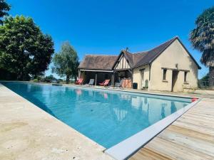 Maisons de vacances Gite Le Lude, 6 pieces, 15 personnes - FR-1-410-307 : photos des chambres