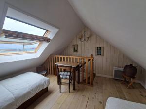 Breton property with sea view, Plougasnou