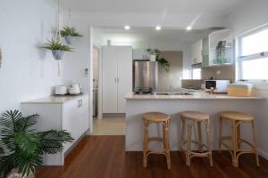 Boho Beach Lux at Burleigh Heads 250