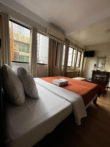 Stone House Hotel Manila