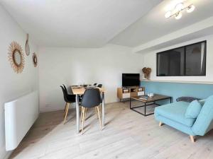 Appartements Appartement renove avec terrasse ! : photos des chambres