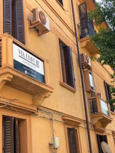 Via Piave 82
