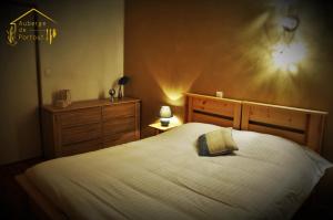 B&B / Chambres d'hotes Auberge de Portout : Chambre Double ou Lits Jumeaux