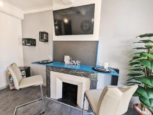 Appartements L'Evasion Secrete BY LOVE ROOM PERPIGNAN Jaccuzzi : photos des chambres