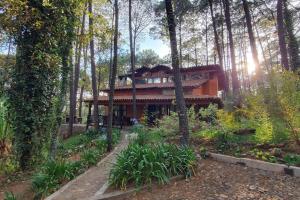 Cabaña rustica a 1km de cascada