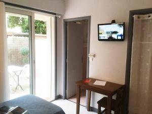 Hotels Hotel de la Plage : photos des chambres