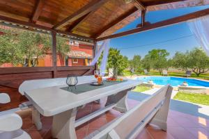Villa Carla with private pool & kids playground - pet friendly