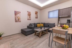 Aurora apartments Room 1