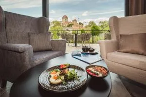 Mediterraneo Luxury Room Esztergom - 塔塔班亚