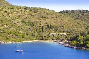 Loutsa Villa - 4hvězdičkové hotely ve městě Ithaka