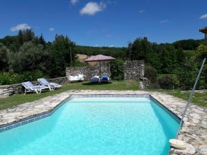 Maisons de vacances Gite Thezels - Piscine privative : photos des chambres