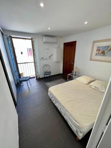 Appartements Appartement de standing au port climatise, centre-ville, proche plage et commerces : photos des chambres