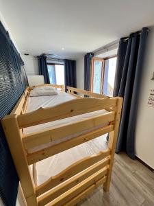 Appartements Appartement de standing au port climatise, centre-ville, proche plage et commerces : photos des chambres