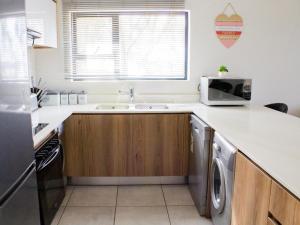 5 The Blyde Crystal Clear 2 Bedroom Apartment