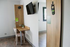 Hotels B&B HOTEL Aix-les-Bains : photos des chambres