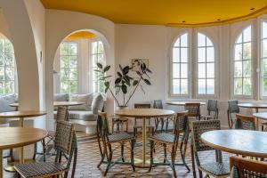 Hotels Les Terrasses du Bailli : photos des chambres