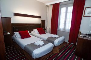 Hotels Hotel De L'univers : Chambre Lits Jumeaux Confort