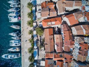 Sunrise Apartment Hvar